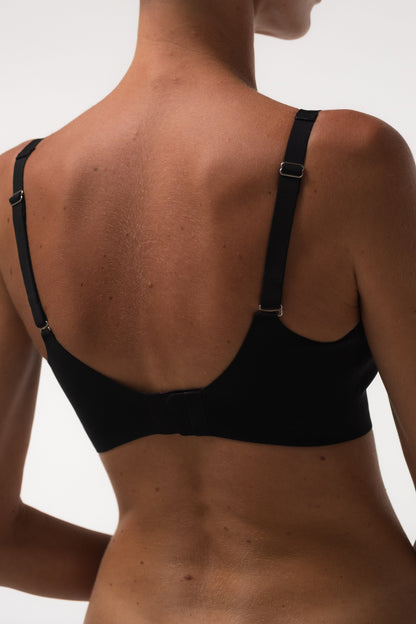 FULL-COVERAGE WIRELESS BRA WITH ADJUSTABLE STRAPS BLACK