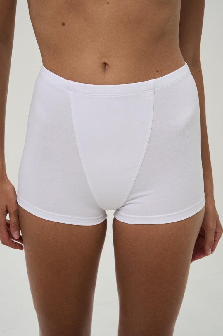 BOYFRIEND SHORTS