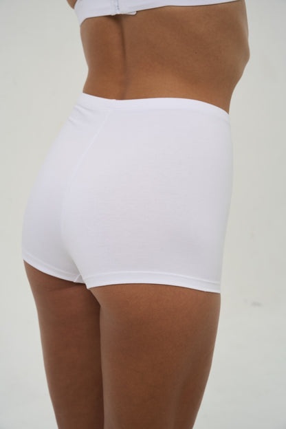 BOYFRIEND SHORTS