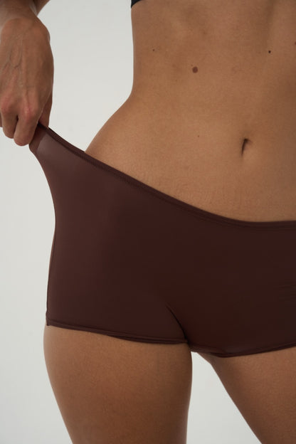 SEAMLESS SHORTS BROWN