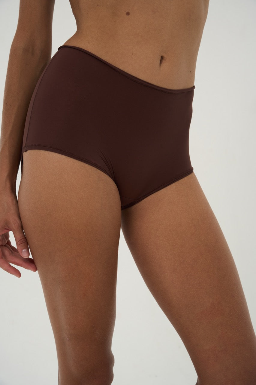 SEAMLESS SHORTS BROWN