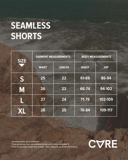 SEAMLESS SHORTS BLACK